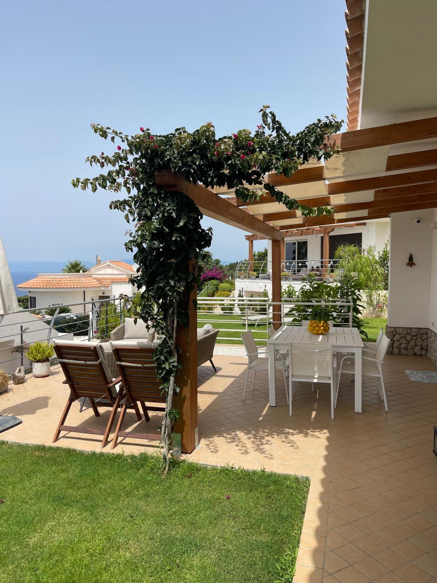 Villa Sofia *Luxury experience in Calabria Zambrone Exterior foto